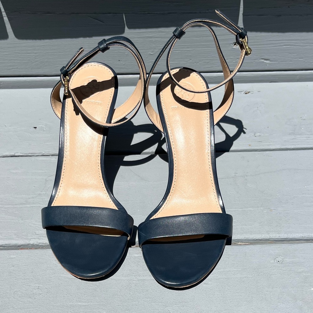Tory Burch Elana Sandal Size 8